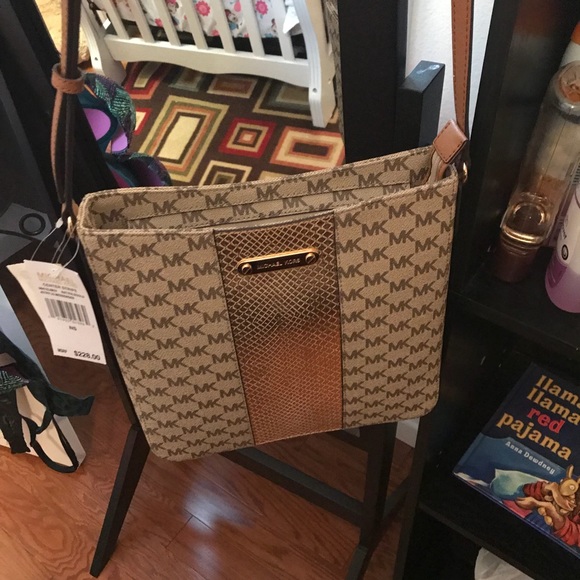 Sold - Picture 5 of 5